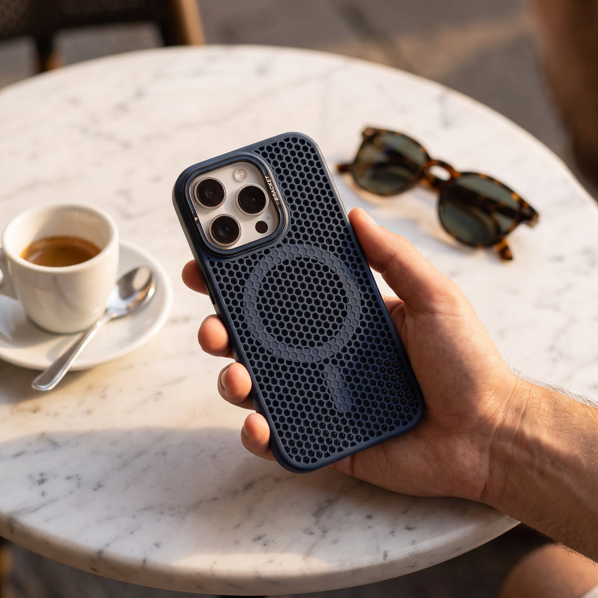 Coque Respirante Anti-Surchauffe Teykoo™
